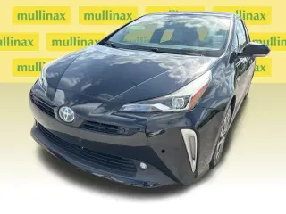 Toyota Prius 2019 AWD LE AWD-e 4p Hatchback