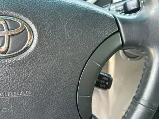 Toyota 4Runner 2004 Limited 4WD 4p SUV con V6