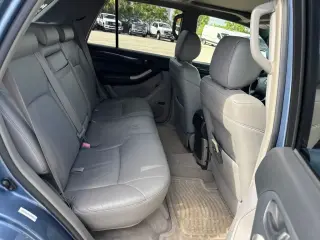 Toyota 4Runner 2004 Limited 4WD 4p SUV con V6