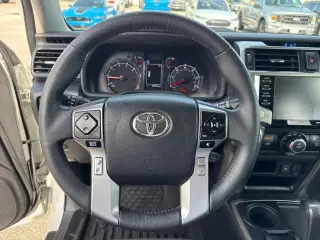 Toyota 4Runner 2022 4x2 SR5 Premium 4p SUV