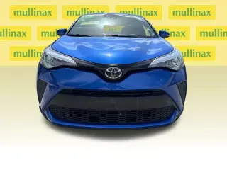 Toyota C-HR 2020 XLE 4p Crossover