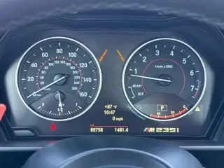 BMW Serie 2 2015 M235i Coupé 2p