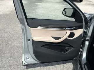 BMW X1 2019 sDrive28i 4p Vehículo de Actividad Deportiva