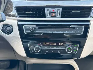 BMW X1 2019 sDrive28i 4p Vehículo de Actividad Deportiva
