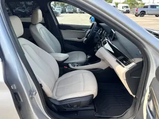 BMW X1 2019 sDrive28i 4p Vehículo de Actividad Deportiva