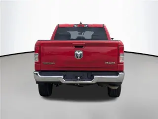 Ram 1500 2022 4x4 Big Horn Cabina Cuádruple 4 puertas 6.4 pies. Caja Corta Pickup