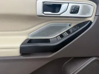 Ford Explorer 2020 AWD Platinum 4 puertas SUV