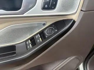 Ford Explorer 2020 AWD Platinum 4 puertas SUV