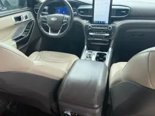 Ford Explorer 2020 AWD Platinum 4 puertas SUV