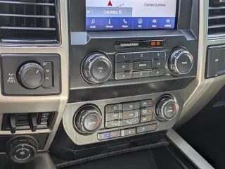 Ford F-350 Super Duty 2020 4x4 Lariat 4 puertas Cabina Crew 6.8 pies. SRW Pickup