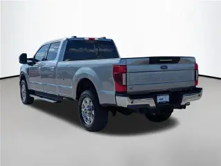 Ford F-350 Super Duty 2020 4x4 Lariat 4 puertas Cabina Crew 6.8 pies. SRW Pickup