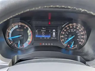 Ford Ranger 2023 4x4 XLT 4 puertas SuperCrew con caja de 5.1 pies