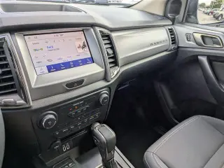 Ford Ranger 2023 4x4 XLT 4 puertas SuperCrew con caja de 5.1 pies