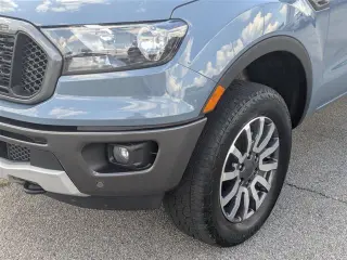 Ford Ranger 2023 4x4 XLT 4 puertas SuperCrew con caja de 5.1 pies
