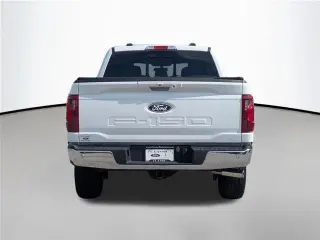 Ford F-150 2024 4x4 XLT 4 puertas SuperCrew 5.5 pies. Caja corta