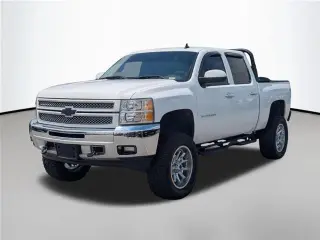 Chevrolet Silverado 1500 2013 4x2 LTZ 4p Cabaína de Tripulante 5.8 pies SB