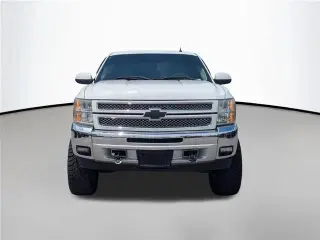 Chevrolet Silverado 1500 2013 4x2 LTZ 4p Cabaína de Tripulante 5.8 pies SB