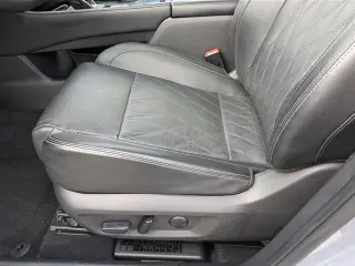 Nissan Rogue 2024 Platino 4 puertas Crossover