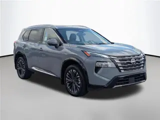 Nissan Rogue 2024 Platino 4 puertas Crossover