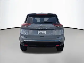 Nissan Rogue 2024 Platino 4 puertas Crossover