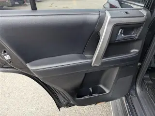 Toyota 4Runner 2019 AWD Limited SUV 4 puertas