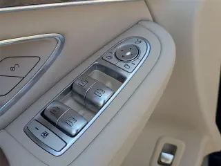 Mercedes-Benz GLC 2016 GLC 300 SUV de 4 puertas
