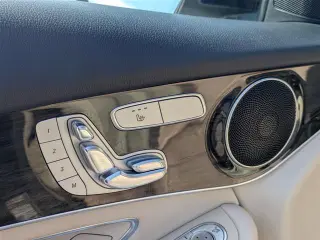 Mercedes-Benz GLC 2016 GLC 300 SUV de 4 puertas