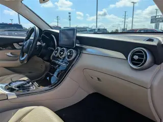 Mercedes-Benz GLC 2016 GLC 300 SUV de 4 puertas