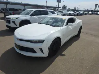 Chevrolet Camaro 2018 LT Coupe 2 puertas con paquete 1LT
