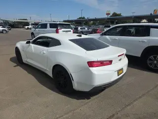 Chevrolet Camaro 2018 LT Coupe 2 puertas con paquete 1LT