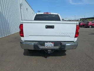 Toyota Tundra 2020 4x2 SR5 4dr CrewMax Cab Pickup SB
