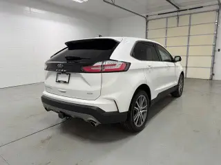 Ford Edge 2023 AWD Titanium 4 puertas Crossover