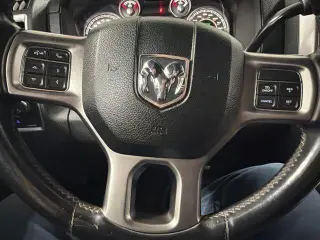 Ram 2500 2016 4x4 Laramie Limited 4 puertas Cabina doble 6.3 pies. Pickup SB