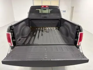 Ram 2500 2016 4x4 Laramie Limited 4 puertas Cabina doble 6.3 pies. Pickup SB