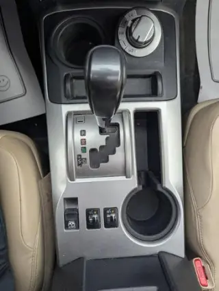 Toyota 4Runner 2016 4x4 SR5 SUV de 4 puertas