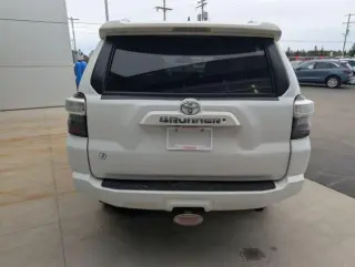 Toyota 4Runner 2016 4x4 SR5 SUV de 4 puertas