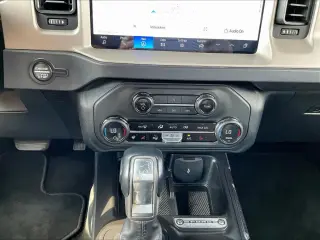 Ford Bronco 2025 4x4 Outer Banks 4 puertas SUV