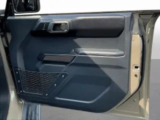Ford Bronco 2025 4x4 Outer Banks 4 puertas SUV