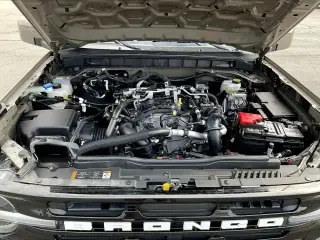 Ford Bronco 2025 4x4 Outer Banks 4 puertas SUV