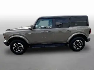 Ford Bronco 2025 4x4 Outer Banks 4 puertas SUV