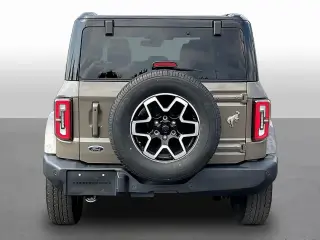 Ford Bronco 2025 4x4 Outer Banks 4 puertas SUV