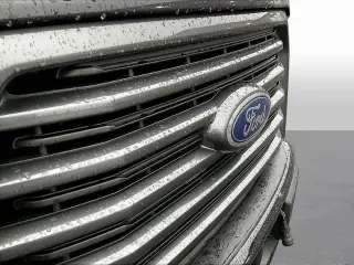 Ford F-150 2017 4x4 XLT 4p SuperCrew 5.5 ft. CB