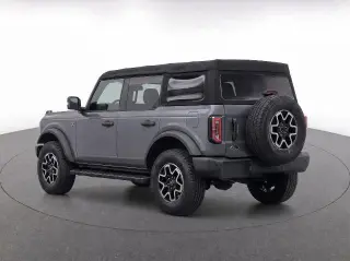 Ford Bronco 2021 4x4 Outer Banks 4 puertas SUV