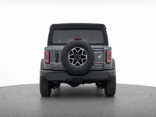 Ford Bronco 2021 4x4 Outer Banks 4 puertas SUV