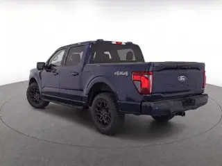 Ford F-150 2024 4x4 XLT 4 puertas SuperCrew 5.5 pies. SB