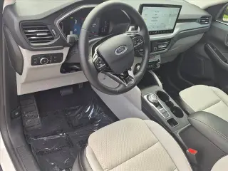 Ford Escape Híbrido Enchufable 2024 PHEV SUV 4 puertas