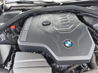 BMW Serie 3 2023 330i 4p Sedán