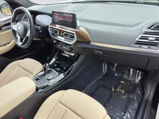 BMW X3 2024 sDrive30i 4p Vehículo de Actividad Deportiva