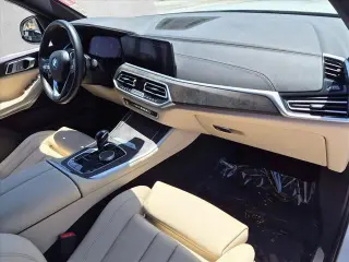 BMW X5 2022 sDrive40i 4p Vehículo Deportivo de Actividades Deportivas