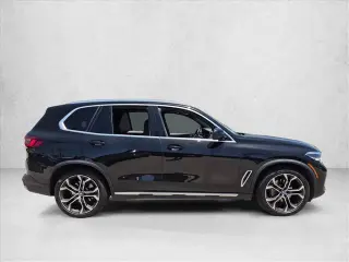 BMW X5 2023 sDrive40i 4p Puertas Vehículo de Actividad Deportiva